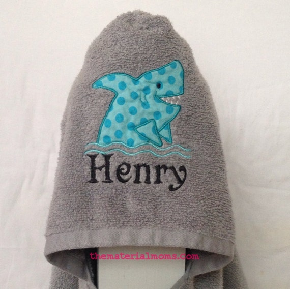 Kids Hooded Towel Personalized by TheMaterialMoms on Etsy