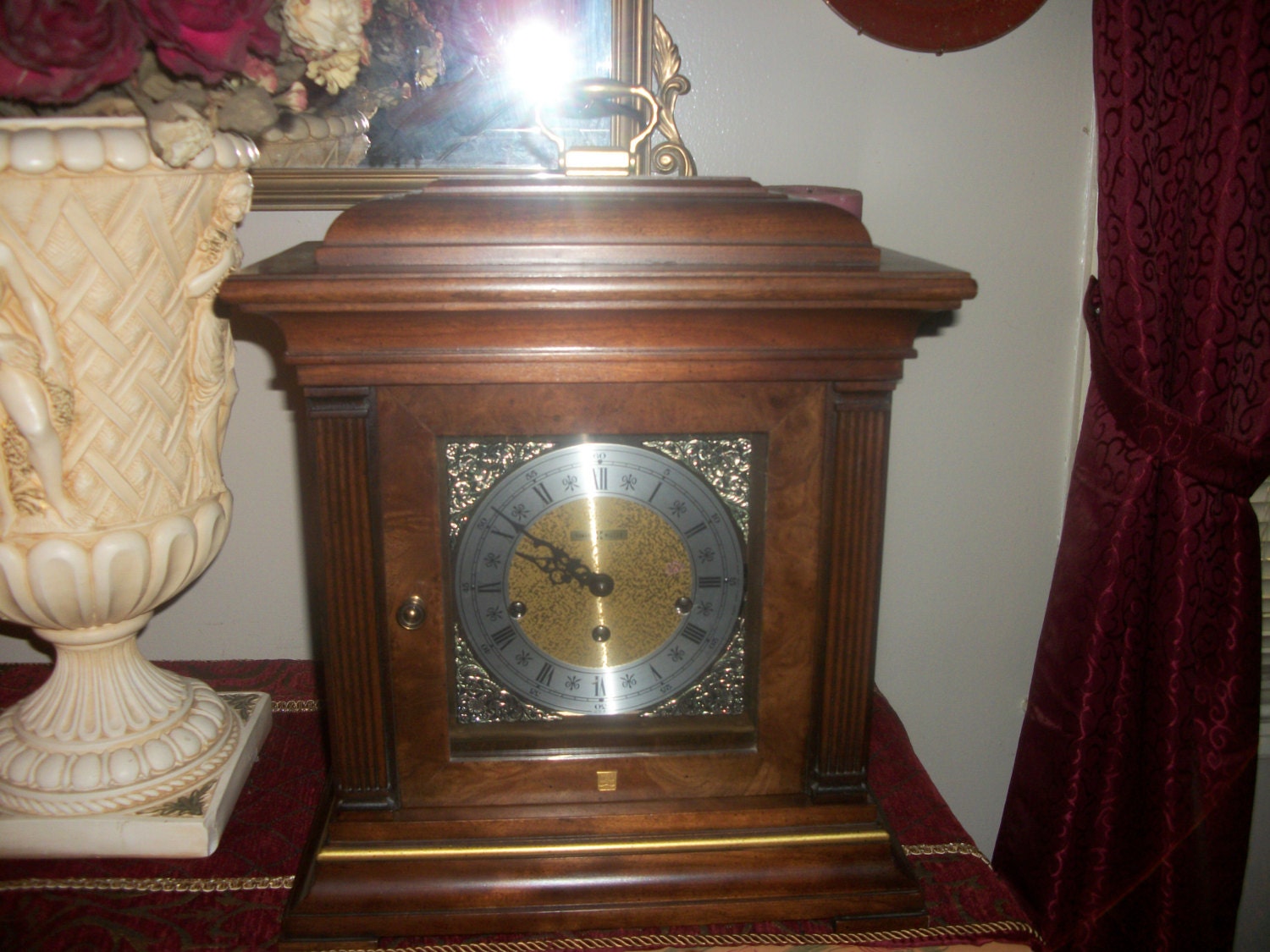 Howard Miller mantle clock triple chime key wind side glass