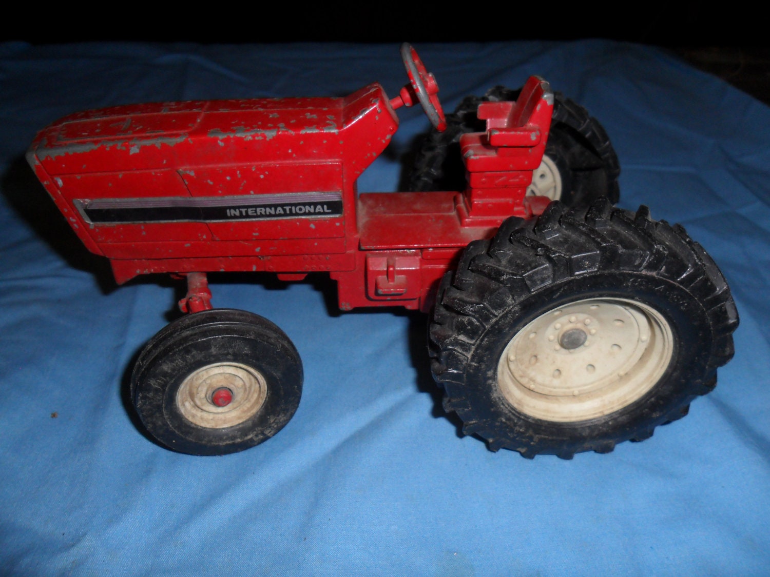 vintage ertl toy tractors