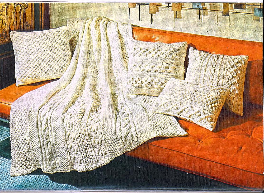 KNITTING PATTERN Aran Afghan & Pillows 017