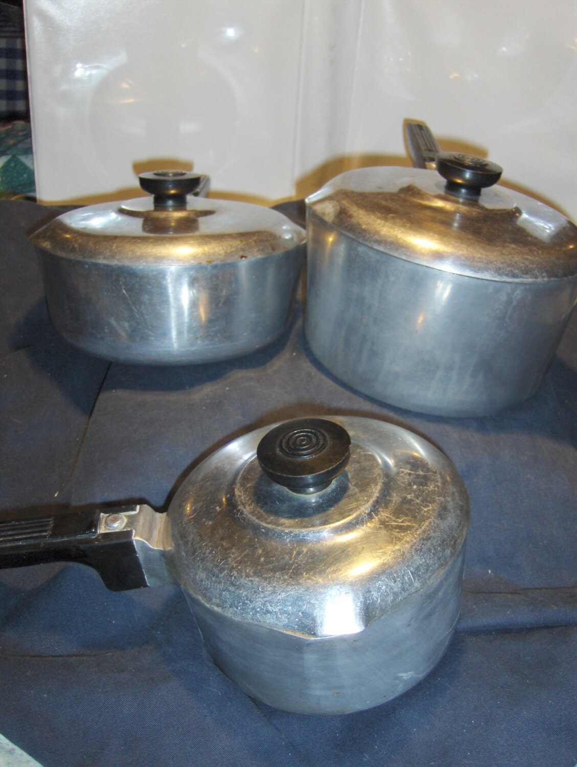 6 pc set of Vintage Wagner Ware Magnalite Aluminum Sauce Pans