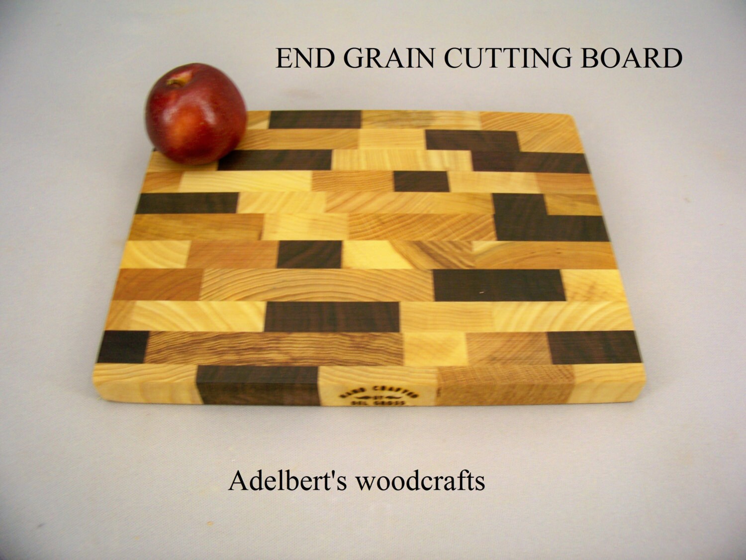 Wooden cutting boards & trivets Made in America.
