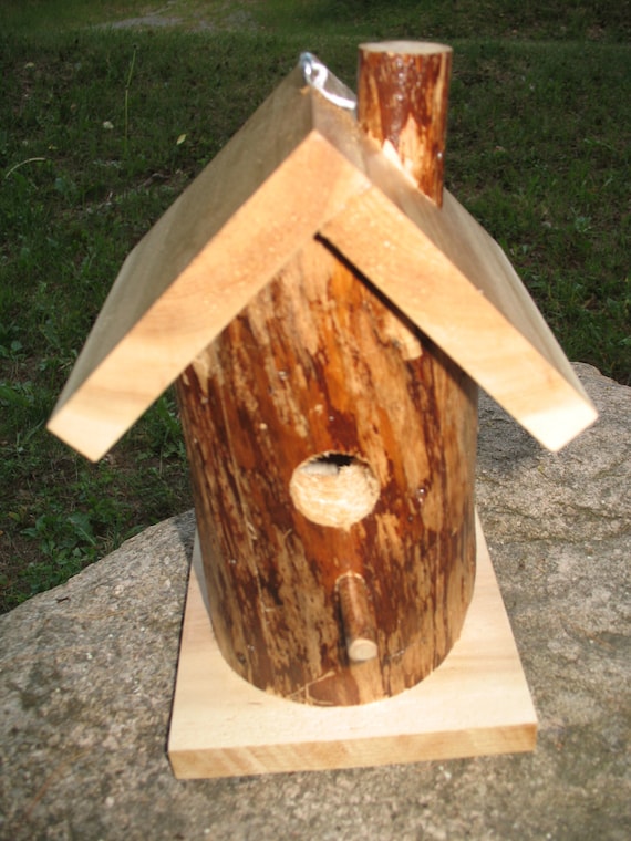 Items similar to LOG BIRD HOUSE on Etsy