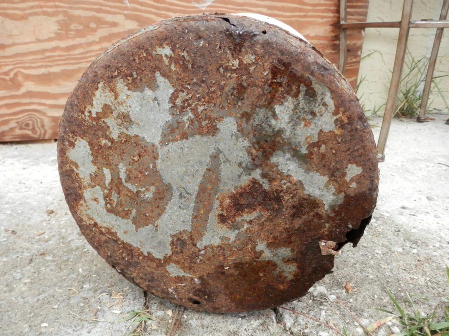 antique metal milk can milk jug with lid old white chippy