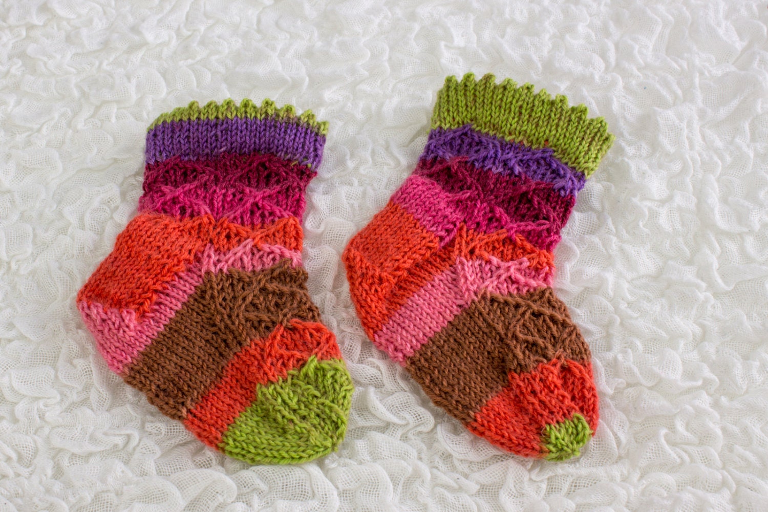 KNITTING PATTERN Baby Sock Pattern Baby Girl by heaventoseven