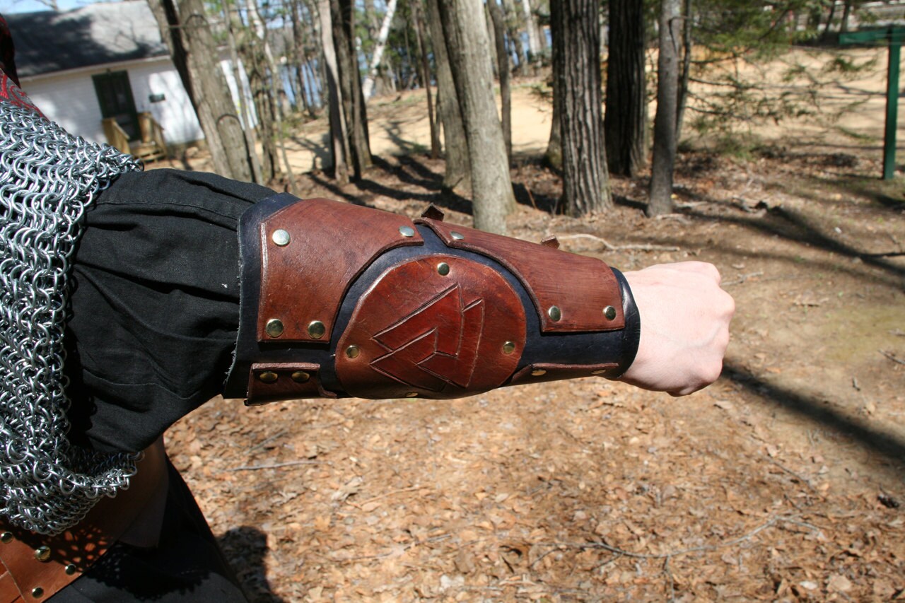 Leather Arm Guards with Artistic design LARP Steampunk armor