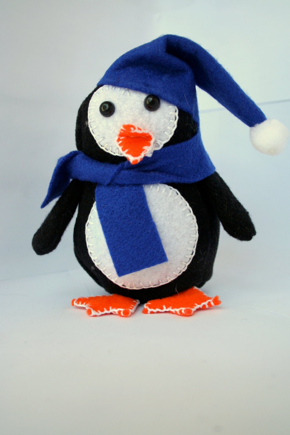 peluche pingouin jouet club