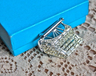 Vintage 1950's Brooch // 50s 60s Rhinestone Typewriter Brooch // Novelty Jewelry