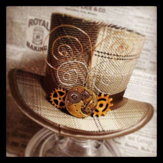 Clockwork Sherlock - Steampunk mini top in checked wool fabric and watch pieces by Discombobulous steampunk buy now online