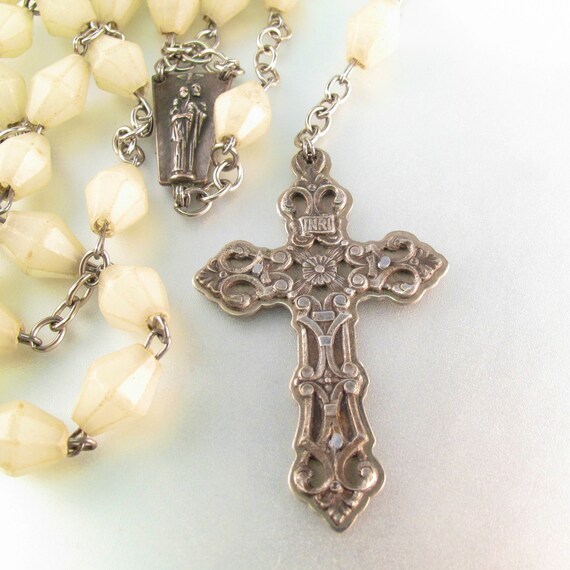 VINTAGE ROSARY LARGE. glow in the dark catholic nuns rosary