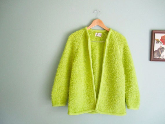 vintage cardigan / neon green buttonless cardigan / 1960s