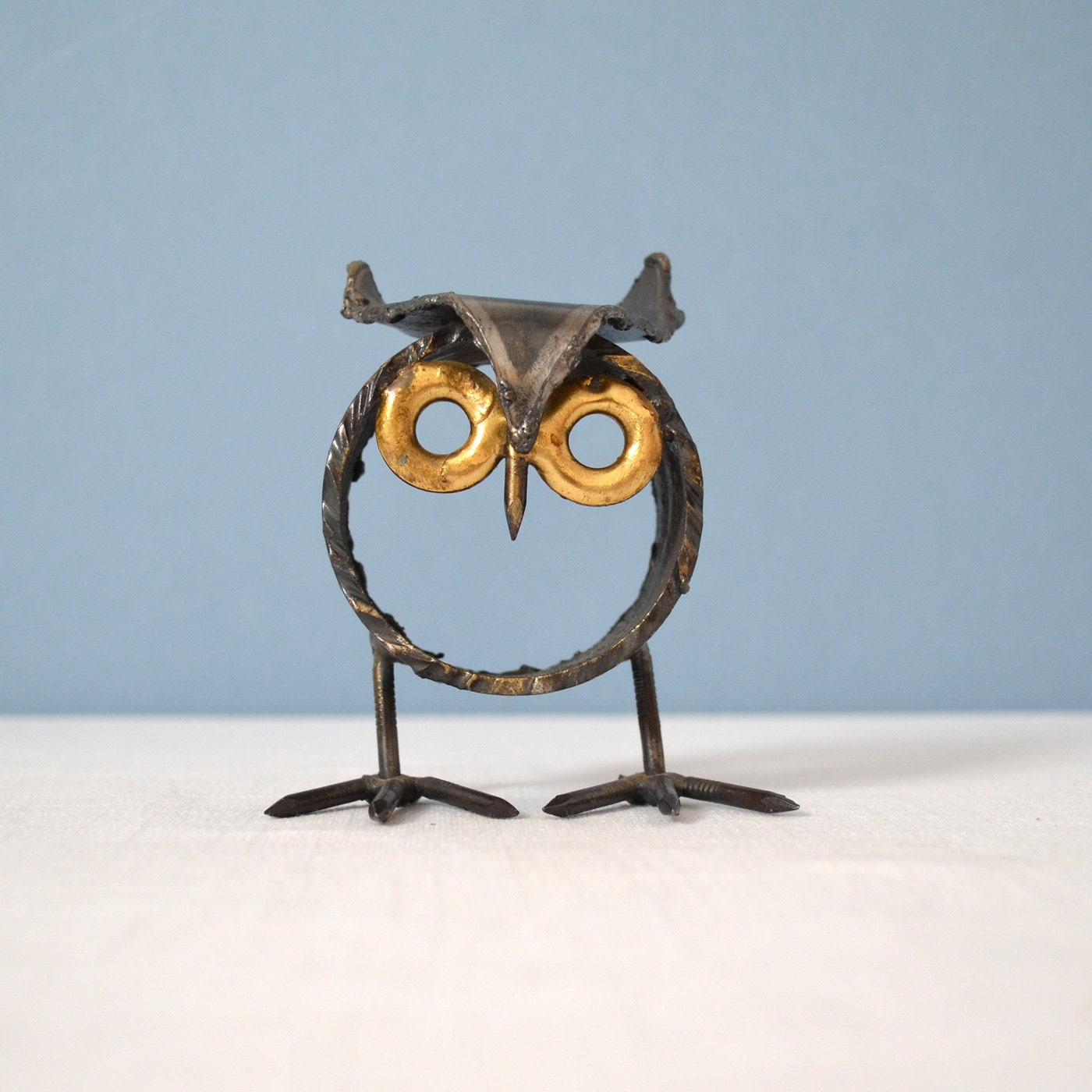 metal owl figurines