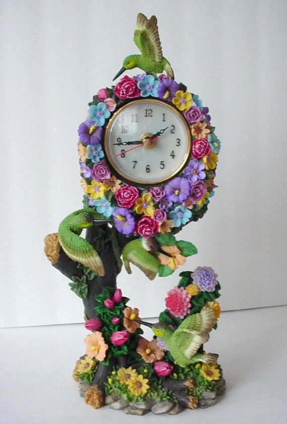 RESERVED Hummingbird Clock With Moving Bird Pendulum