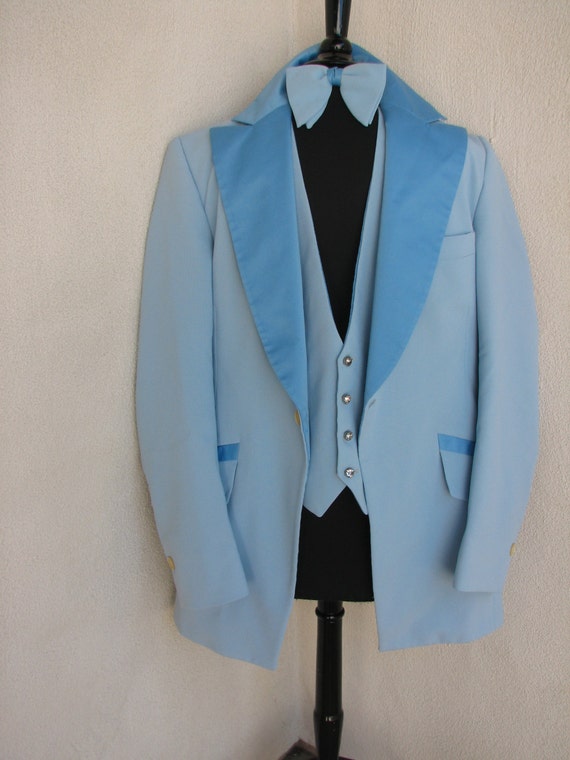 VTG Groovy Prom Baby blue MENS Tuxedo suit by Lord West vest