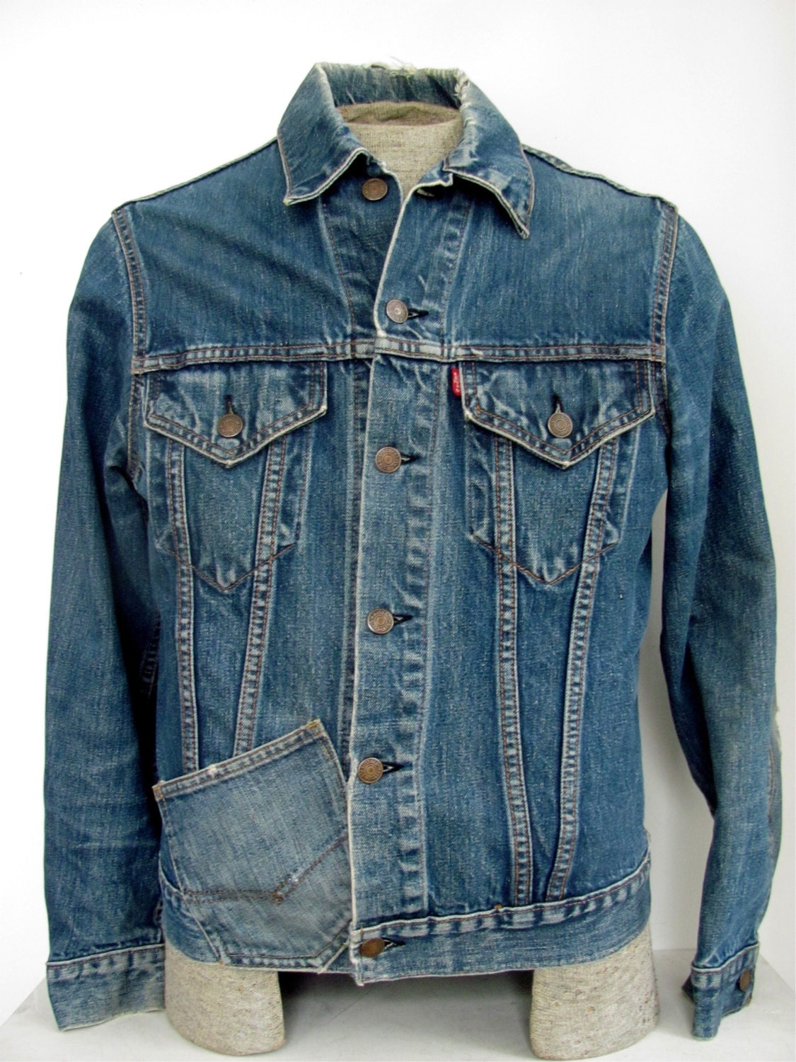 Type III Levis denim jacket 1970s Big E men s medium
