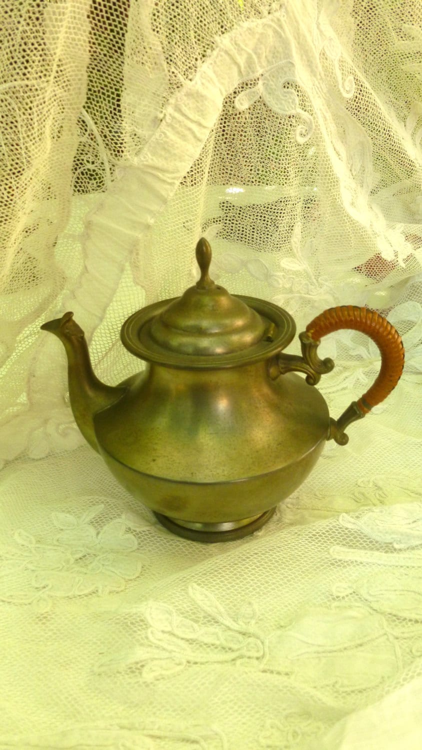 Vintage pewter Teapot.Kurtz Tiel from Holland circa 1930 Haute Juice