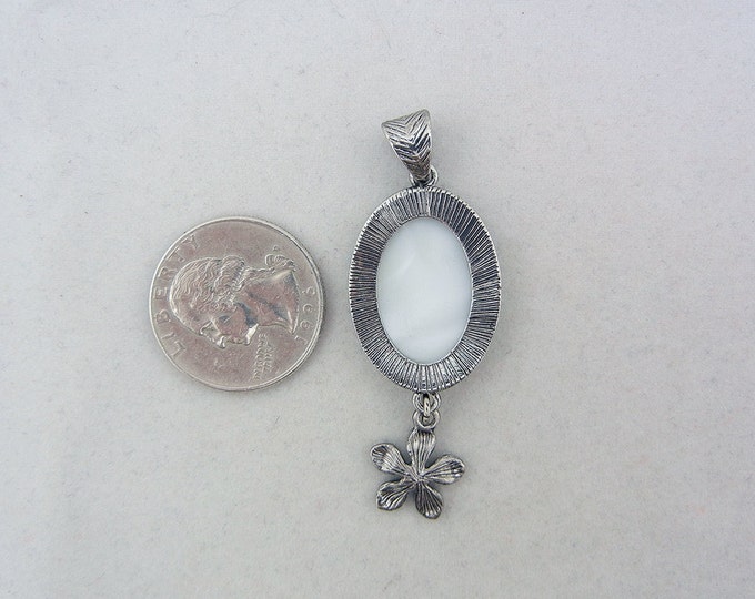 Antique Silver-tone Oval Blue Flower Pendant with Flower Drop and Decorative Bail