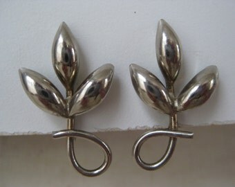 Leaf Silver Earrings Screw Vintage