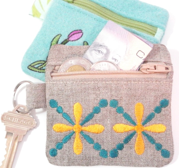 In-the-Hoop Wallets Machine Embroidery Designs sc071d and