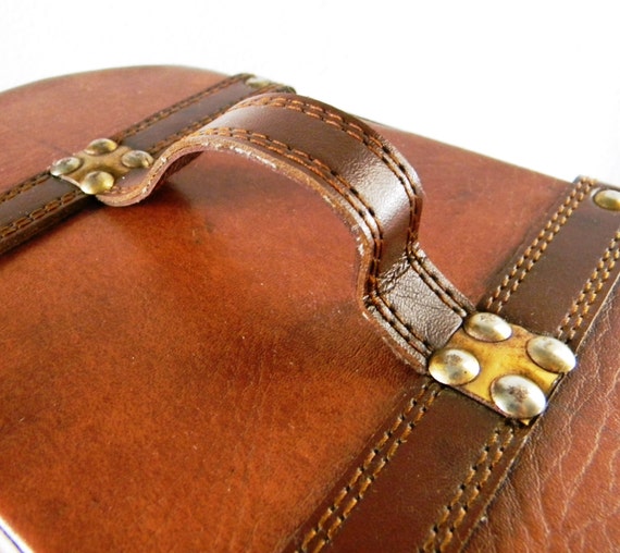 Vintage Leather Wine Bottle Carrier