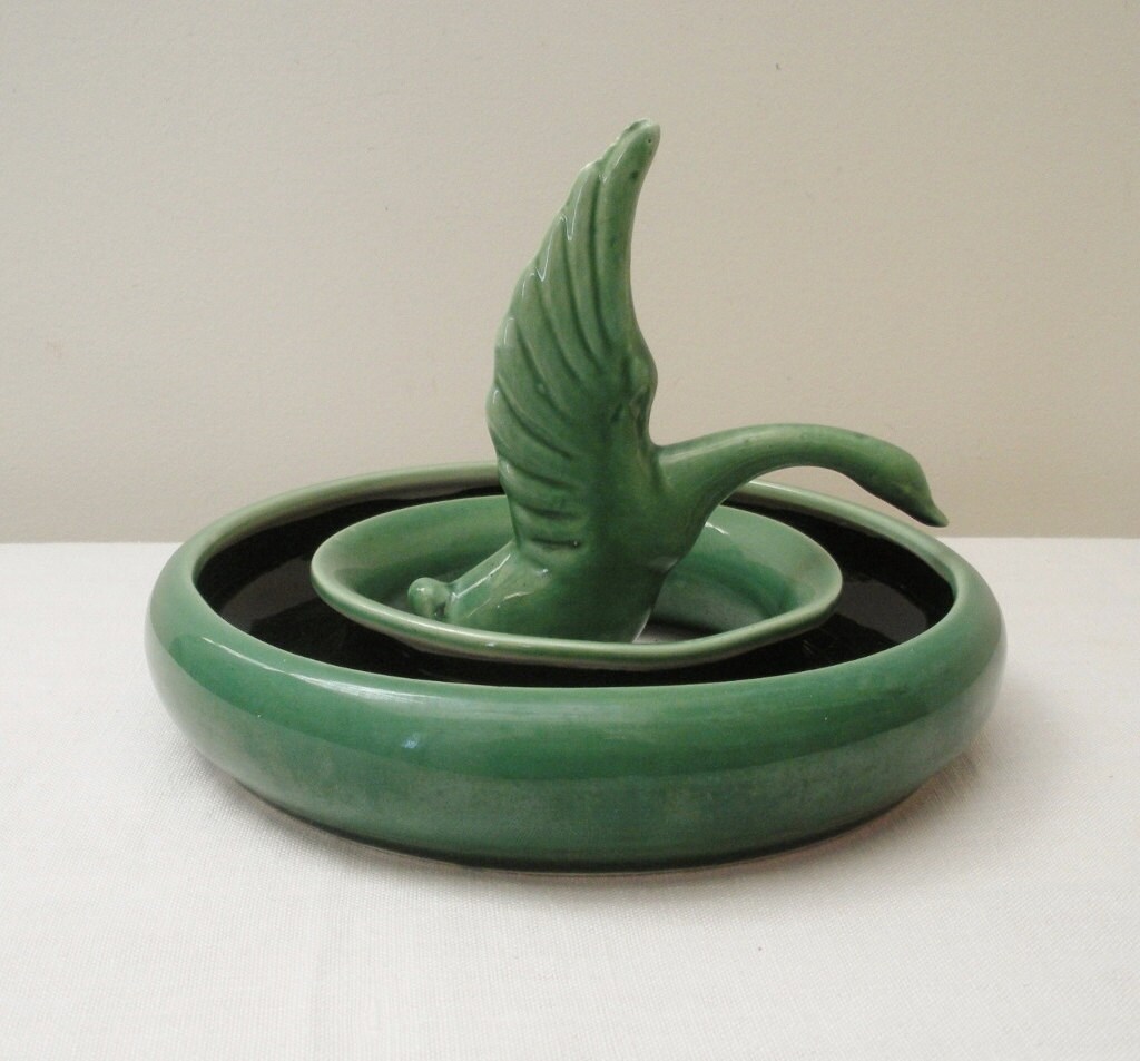 Vintage Ceramic Green Flower Ring Vase with Duck