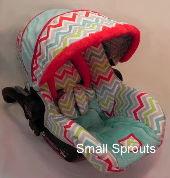 Items similar to Grey, Aqua & Red Chevron Zig Zag/Aqua Minky Infant Car