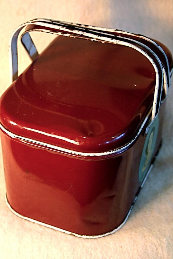 Queen Elizabeth Coronation lunch box 1953