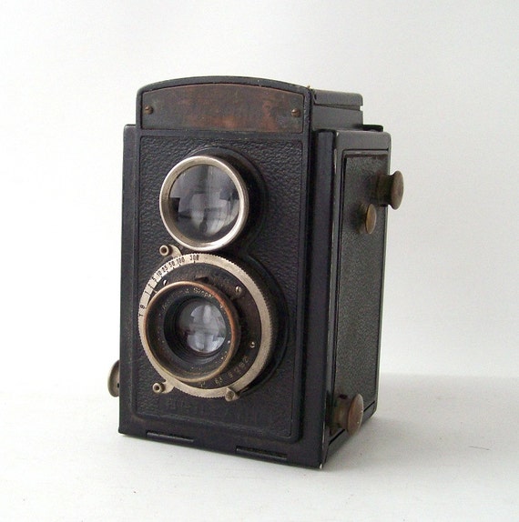 vintage voigtlander camera photography prop by RecycleBuyVintage