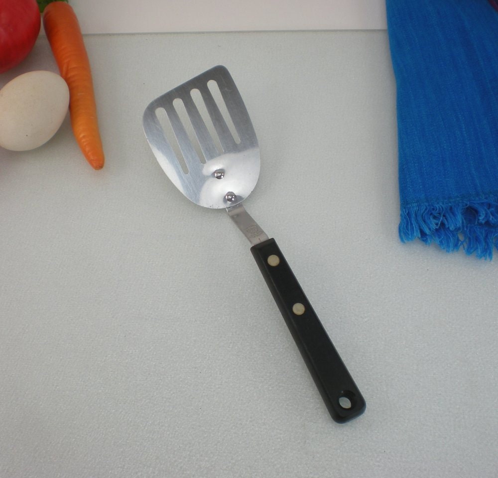 EKCO Short Small Slotted Spatula 9