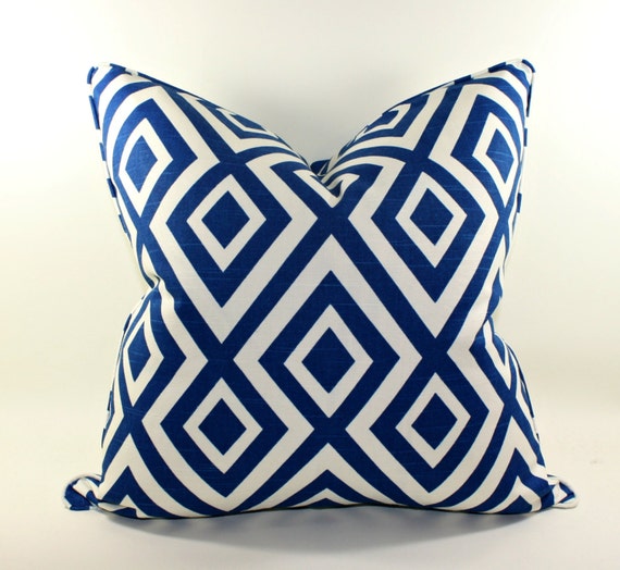 Geometric Pillow Cover Cushion Toss Pillow Blue by trendypillows