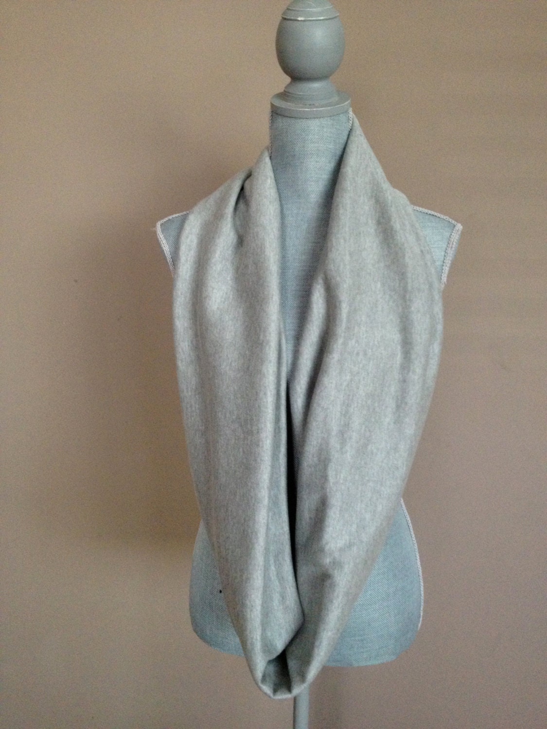 Infinity Scarf with Hidden Pocket Knit Gray