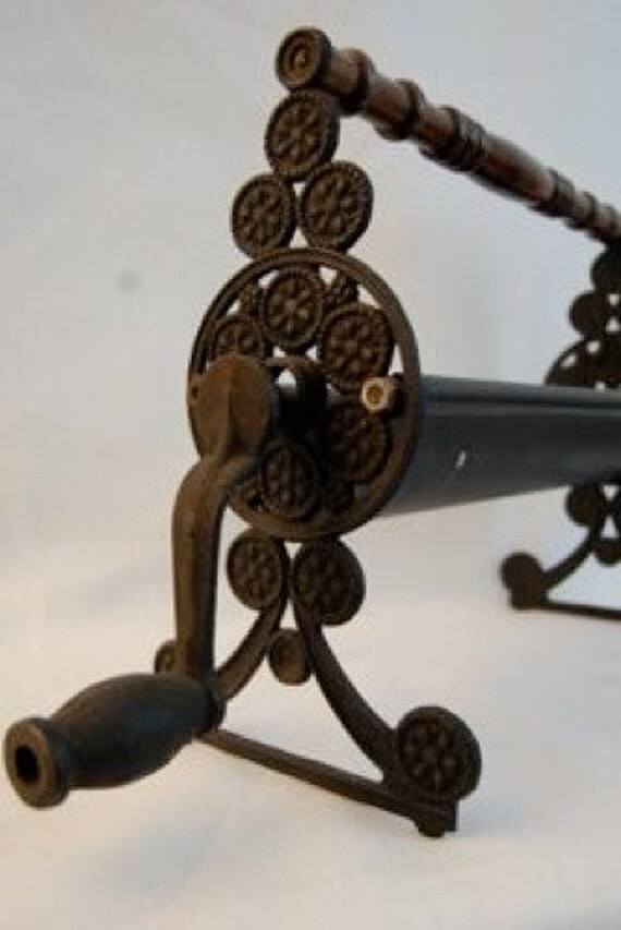 Vintage Paper Log Roller