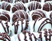 Gluten Free "Mama's Classic" Cake Ball Truffles (1 dozen)