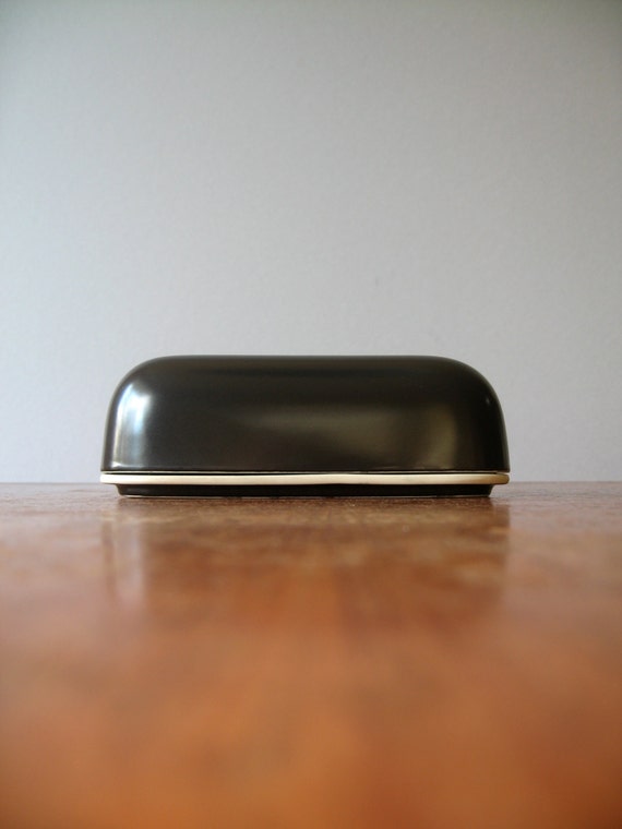 Vignelli Designs Sasaki Colorstone Black Butter Dish