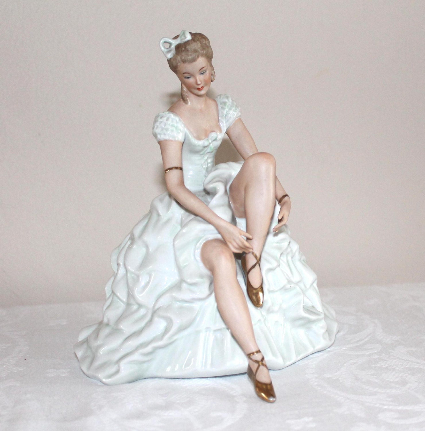 Wallendorf 1764 German porcelain seated ballerina figurine