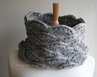 Crochet pattern, girl women lace cowl pattern, scarf crochet pattern, crochet cowl pattern (126) Instant Download