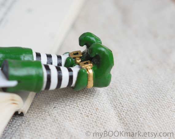 Fun St. Patrick's Day bookmarks