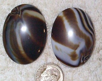 Rare Vintage Givre Caramel Oval Glass Stones