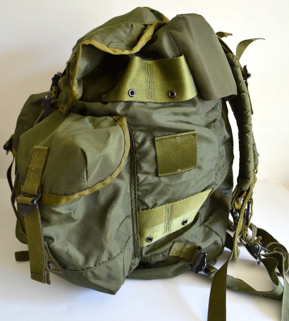 Vintage Army Back Pack Bag Alice Pack Olive Drab Green 1970