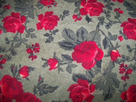 Rose Print Flannel Fabric1 YardsSale