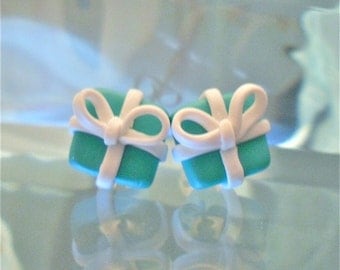 Tiffany and Co Gift Box Earrings - blue breakfast at tiffanys white ribbon costume jewllery Handmade for her