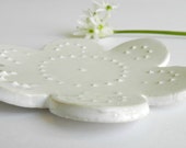 White Ceramic Dish Flower Dots Bridal Gift Jewelry Plate Pottery Ring Holder Wedding Decoration Wedding Gift