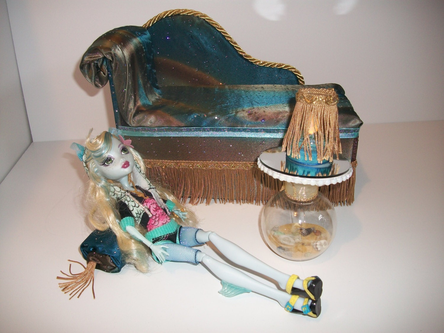 Furniture for Monster High Dolls Handmade Chaise Lounge Bed