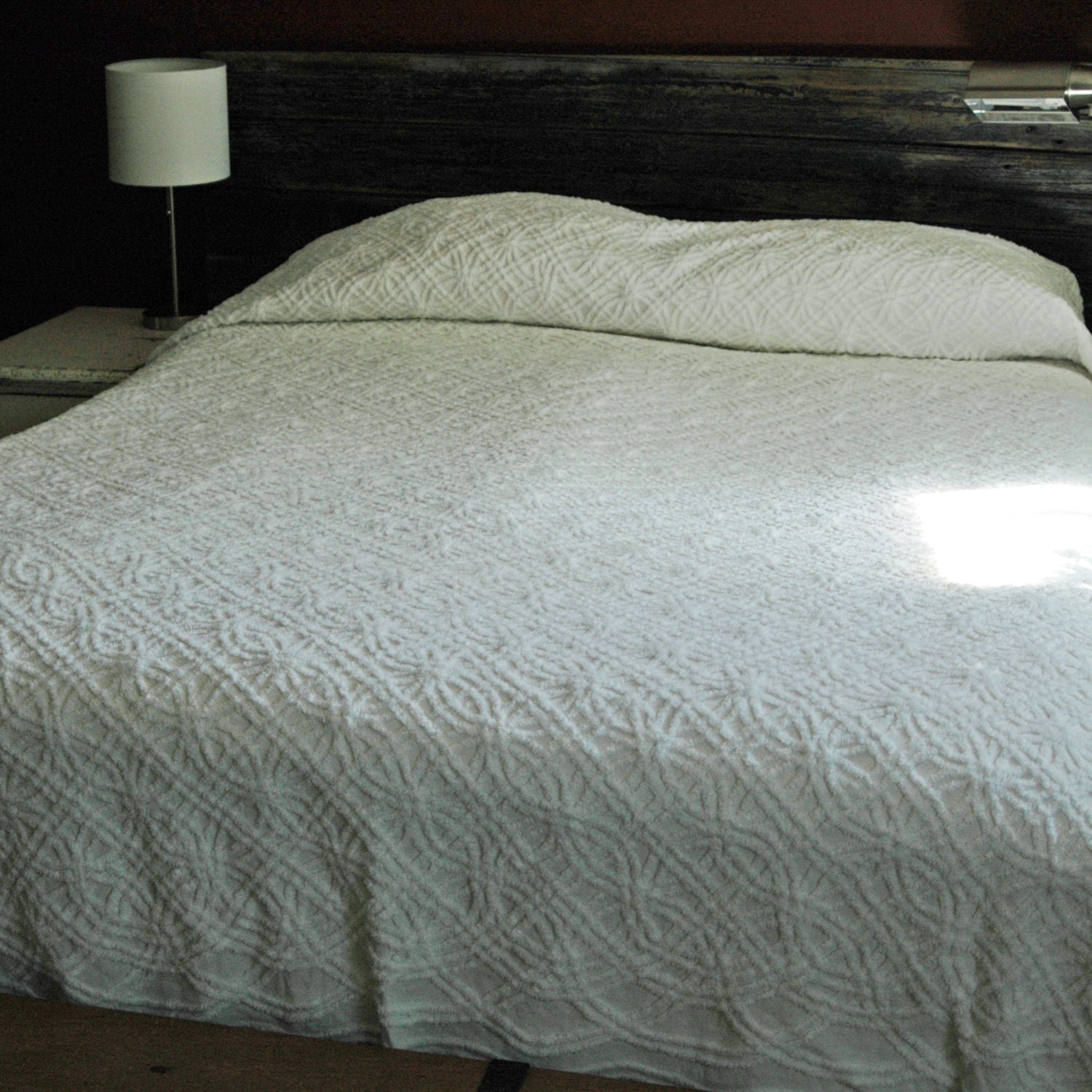 Vintage White Chenille Bedspread by territoryhomegoods on Etsy