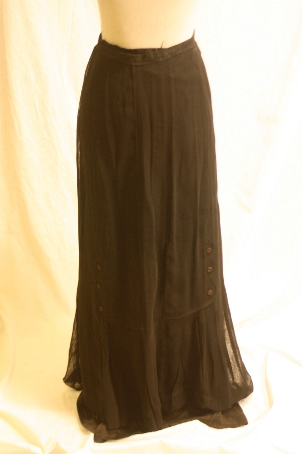 Vintage Victorian Steampunk sheer skirt 1800s scalloped