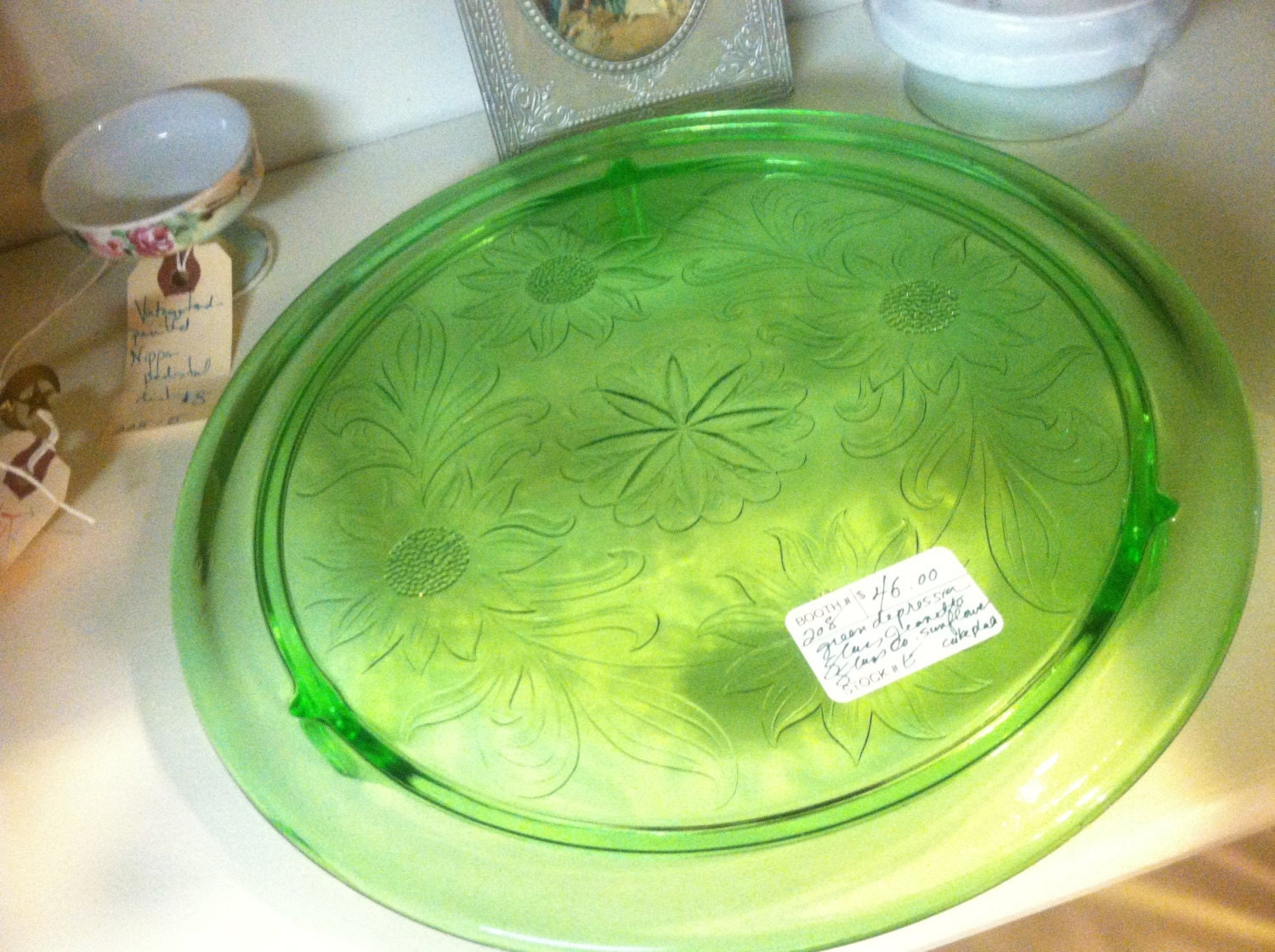 Vintage Green Depression Glass Cake Plate By Auntiemantiques 9726