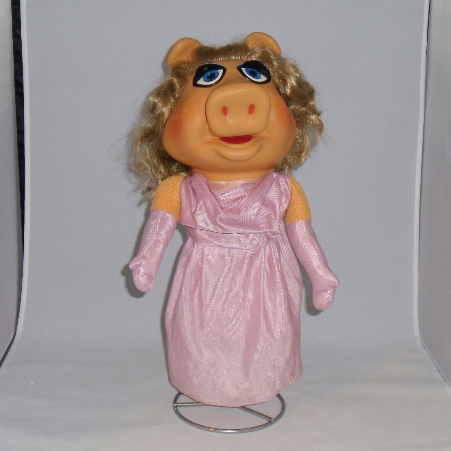 miss piggy doll 1970s