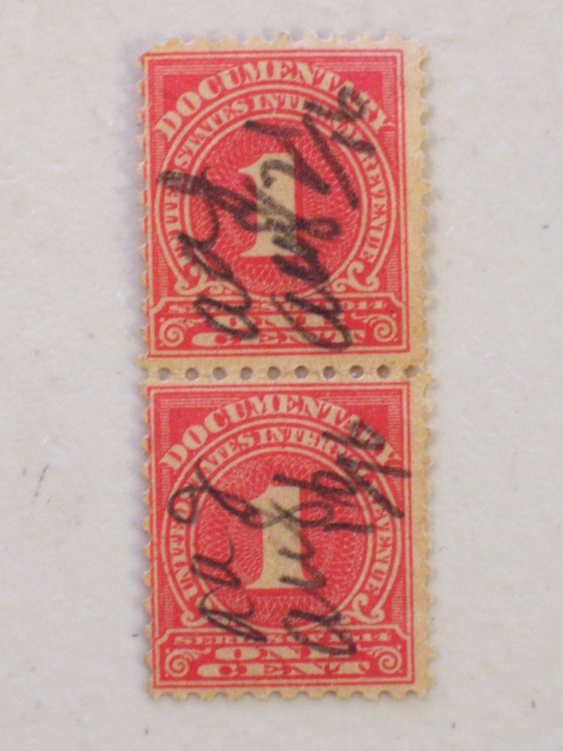Rare US Documentary Revenue 1 Cent Stamp Vertical Line Pair