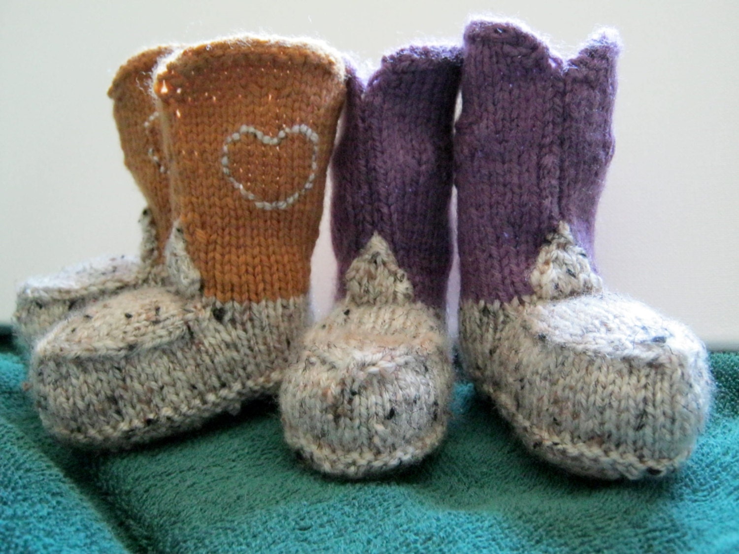 PDF Pattern for Knitted cowboy boot booties and spurs.3 months