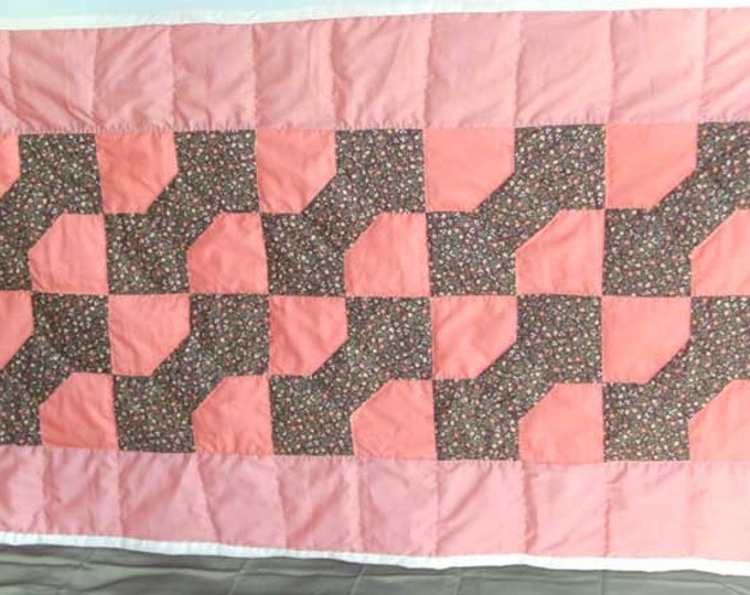 Girl Pink Bow-tie Quilt, Throw Quilt or Toddler Bedding Gift